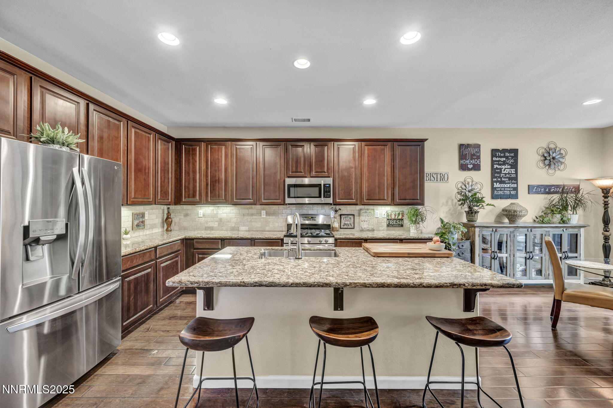 2010 Angel Ridge Drive Reno, NV 89521 - Photo 8 of 48 large-019a1788-5489-7273-b9d1-a944768b6a