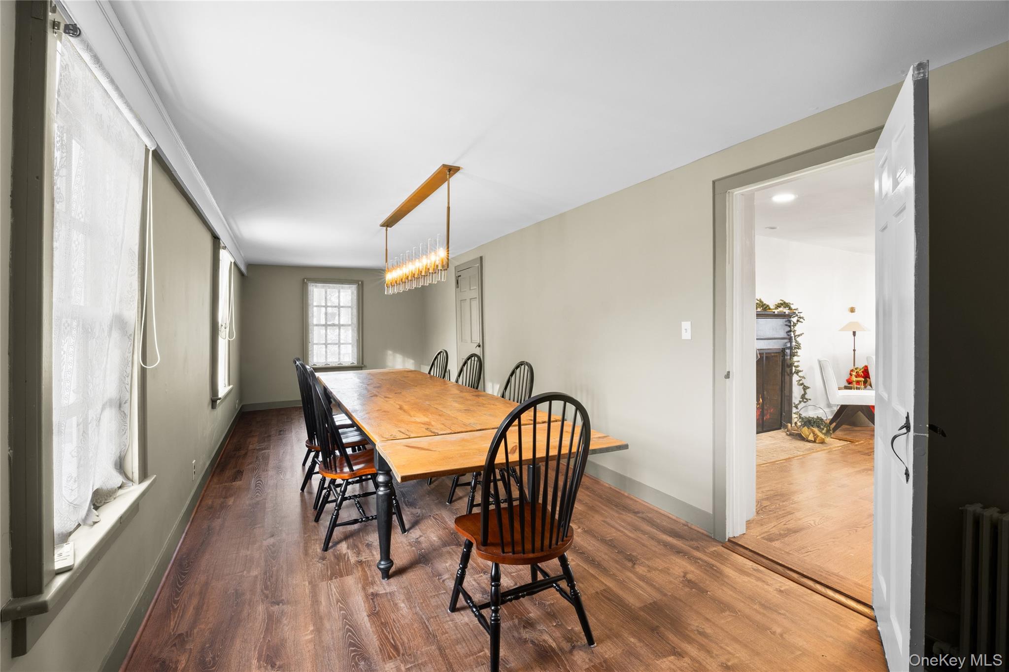 232 North Country Road Mount Sinai, NY 11766 - Photo 11 of 43