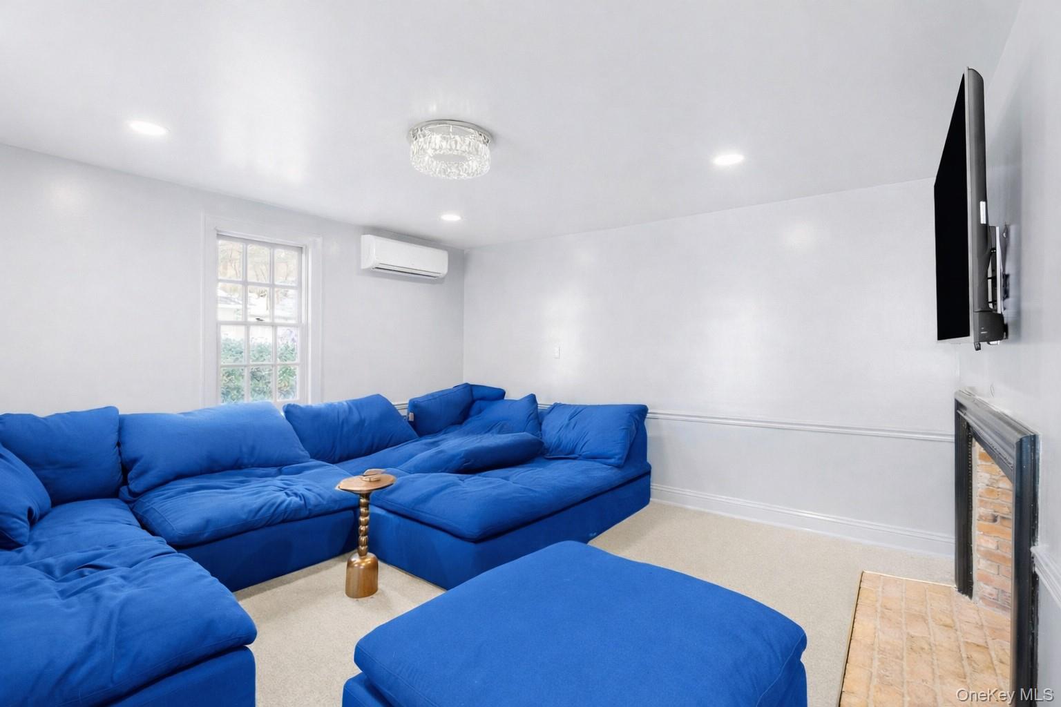 232 North Country Road Mount Sinai, NY 11766 - Photo 12 of 43