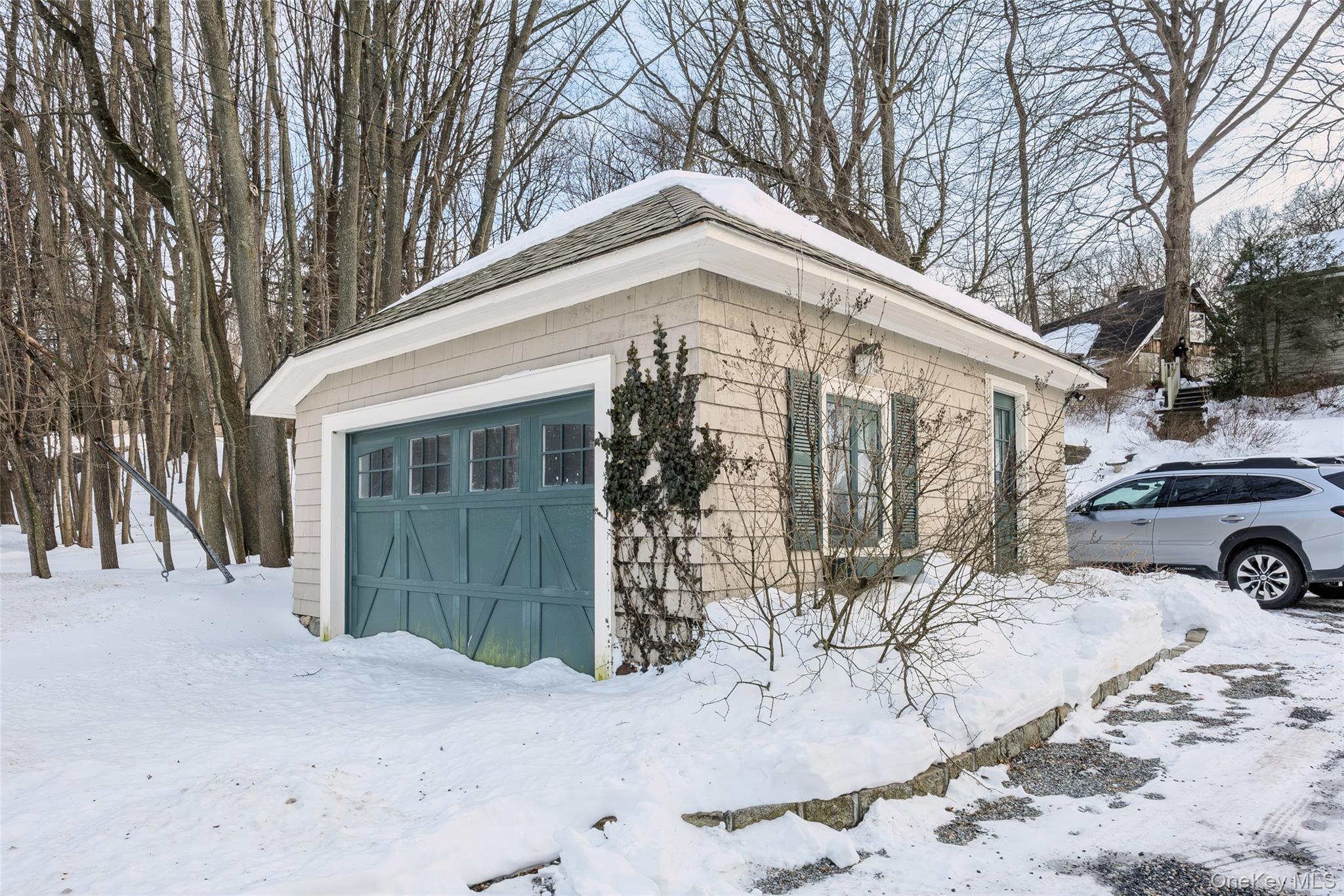 232 North Country Road Mount Sinai, NY 11766 - Photo 24 of 43