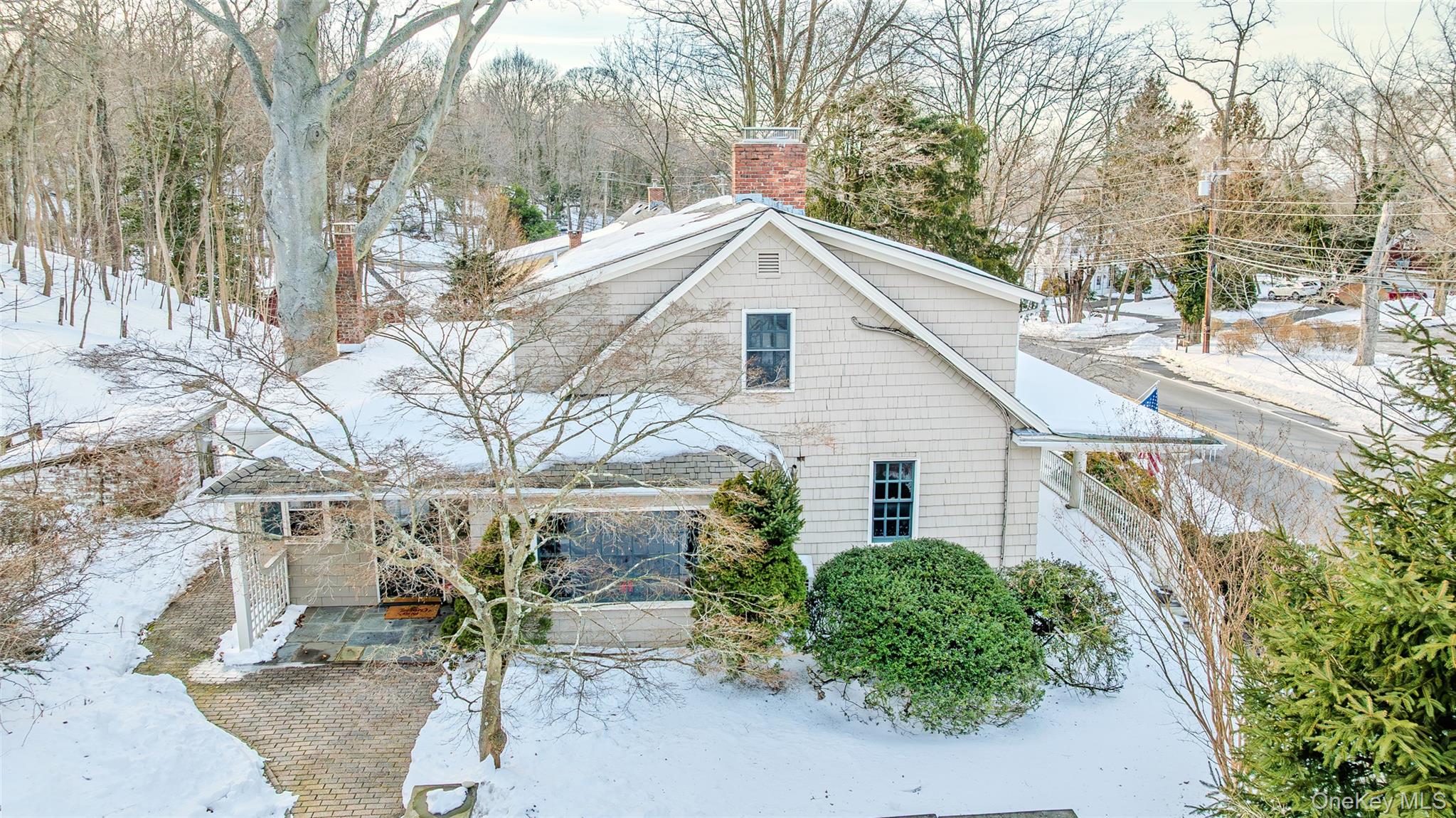 232 North Country Road Mount Sinai, NY 11766 - Photo 28 of 43