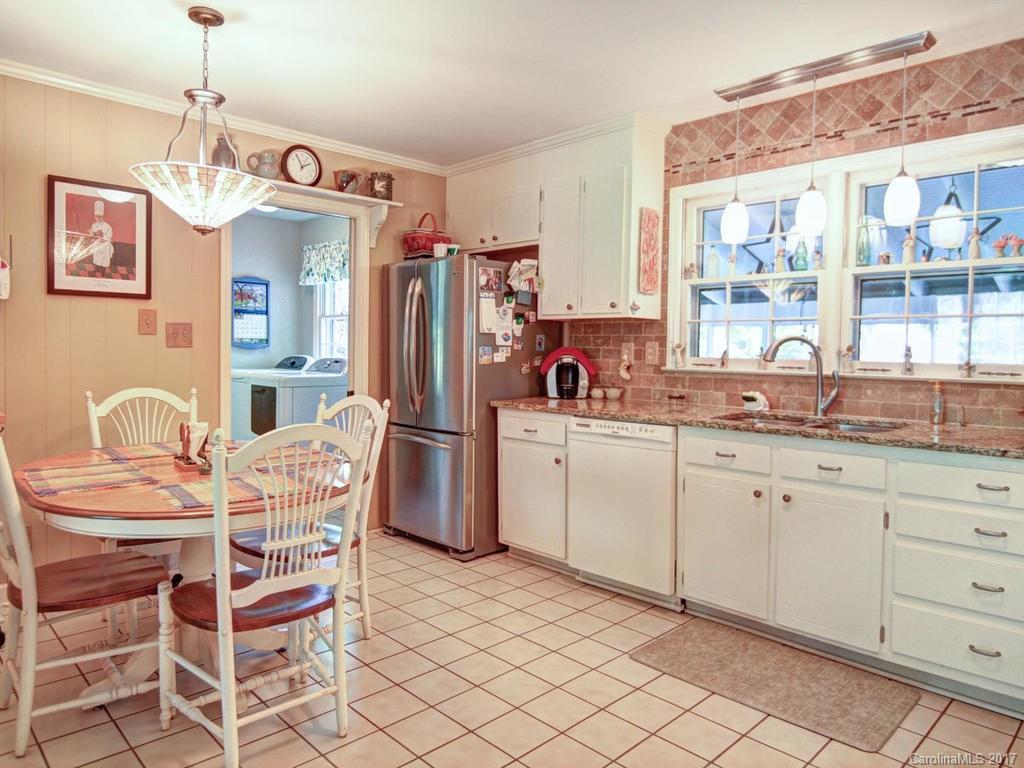 6410 Sardis Road, Unit 4 Charlotte, NC 28270 - Photo 10 of 24 Gallery Image 10