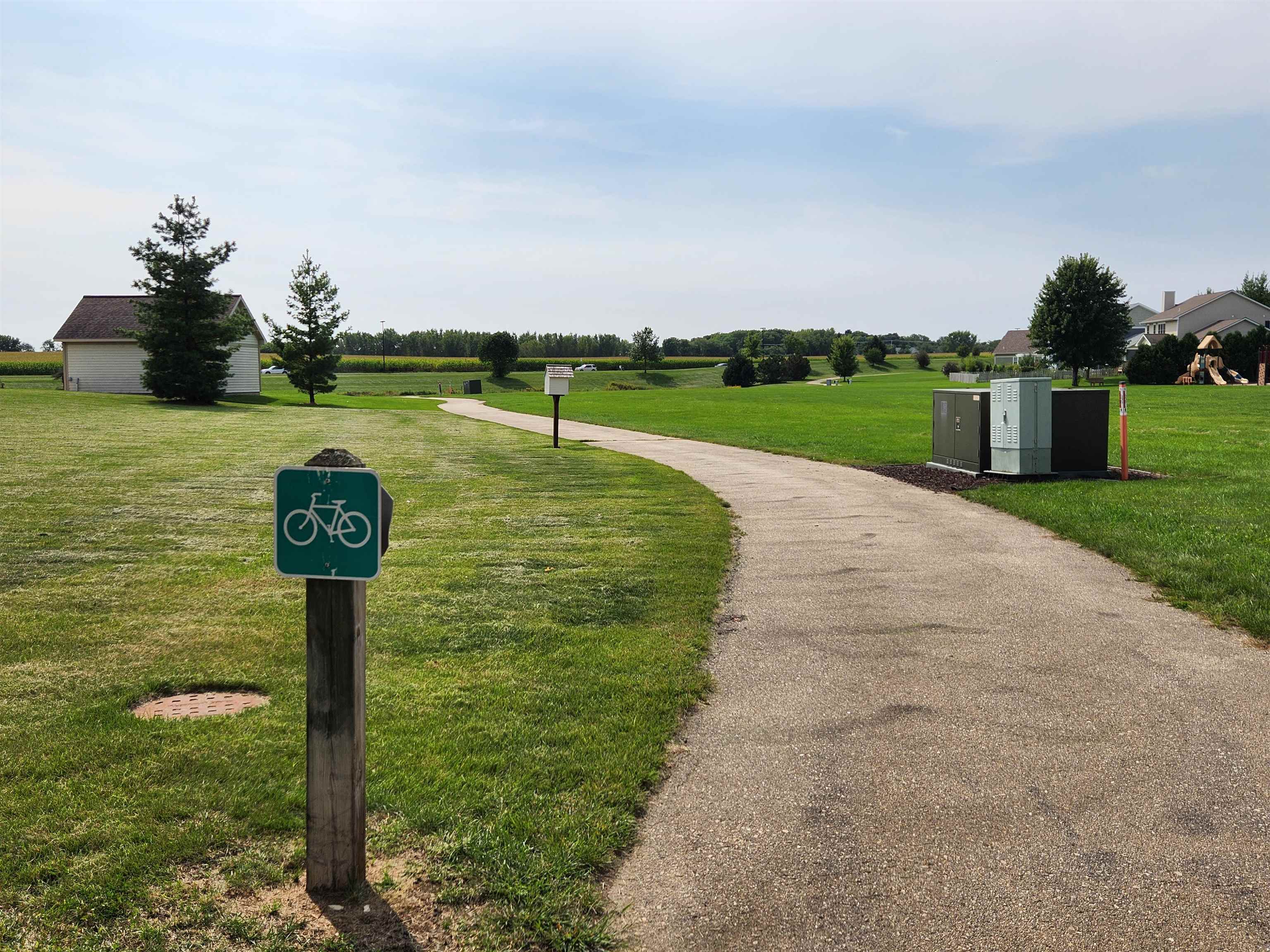 3126 Hope Street Sun Prairie, WI 53590 - Photo 4 of 5