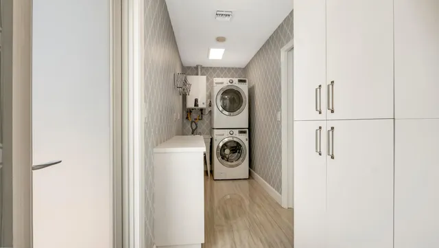 a view of a workspace with furniture