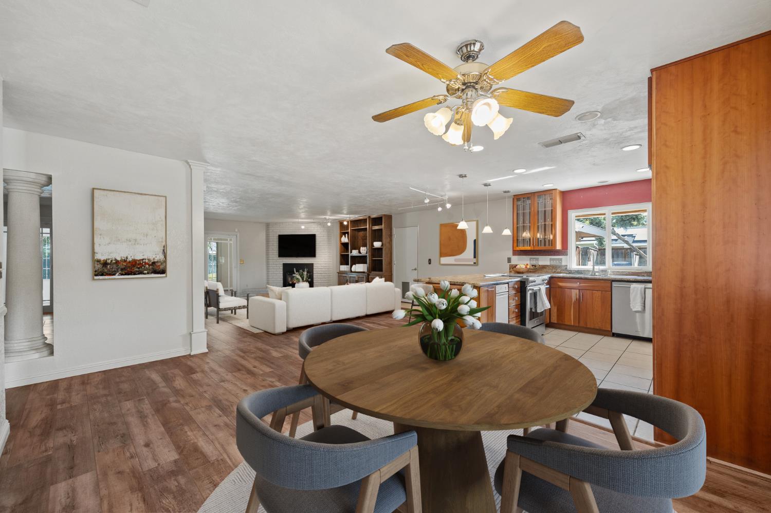 2179 Rall Avenue Clovis, CA 93611 - Photo 49 of 54 a dining room with furniture and window