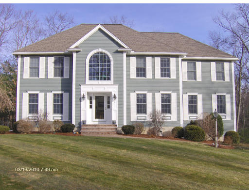 5 Abbey Road Georgetown, MA 01833 - Photo 1 of 1 Gallery Image 1
