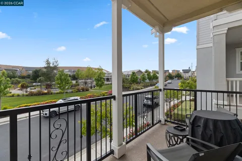 $1,738,888 | 7195 Calistoga Lane, Dublin, CA 94568