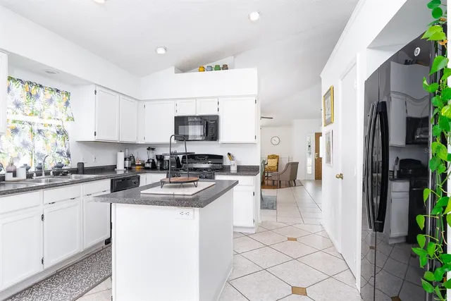 $400,000 | 254 Oak Park Place, Casselberry, FL 32707