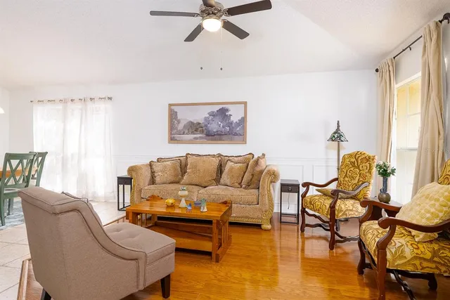 $400,000 | 254 Oak Park Place, Casselberry, FL 32707