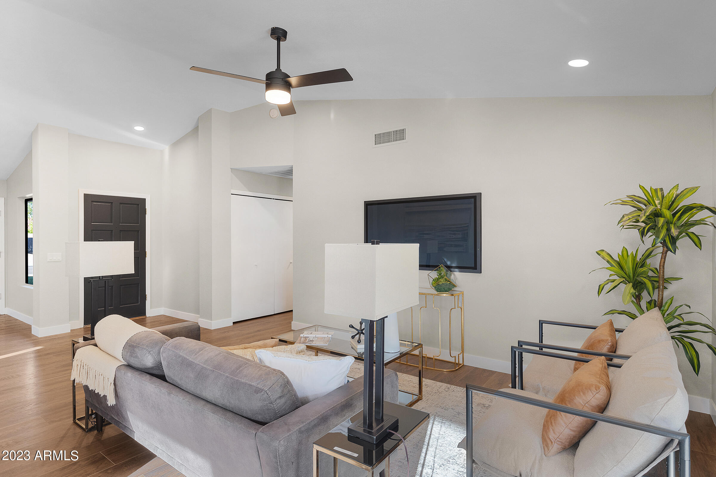 3605 East Agave Road Phoenix, AZ 85044 - Photo 4 of 58 3605 E Agave Rd-6