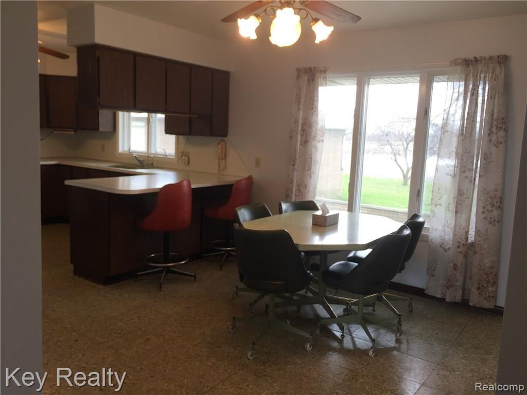 4777 Heiss Road Monroe, MI 48162 - Photo 10 of 23