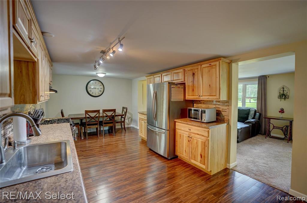2483 Curtis Road Birch Run, MI 48415 - Photo 15 of 55