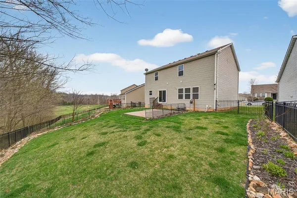 $440,000 | 3009 Preston Woods Trail, Lake St. Louis, MO 63367