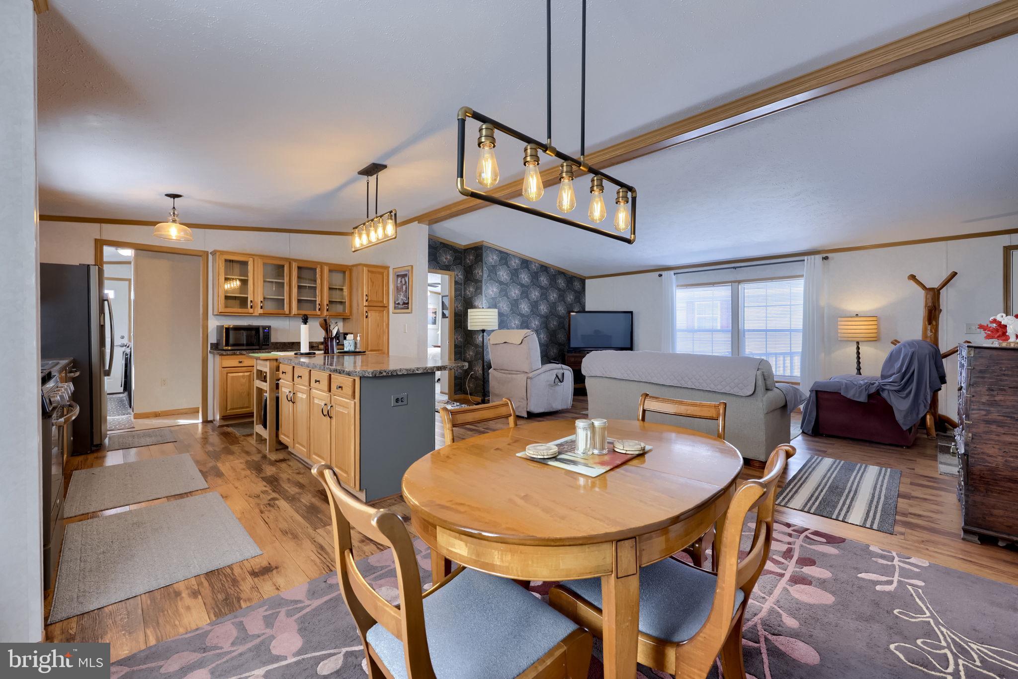310 Summers Drive Lancaster, PA 17601 - Photo 11 of 44 a view of a dining room and livingroom