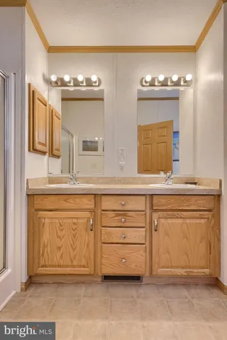 $168,800 | 310 Summers Drive, Lancaster, PA 17601