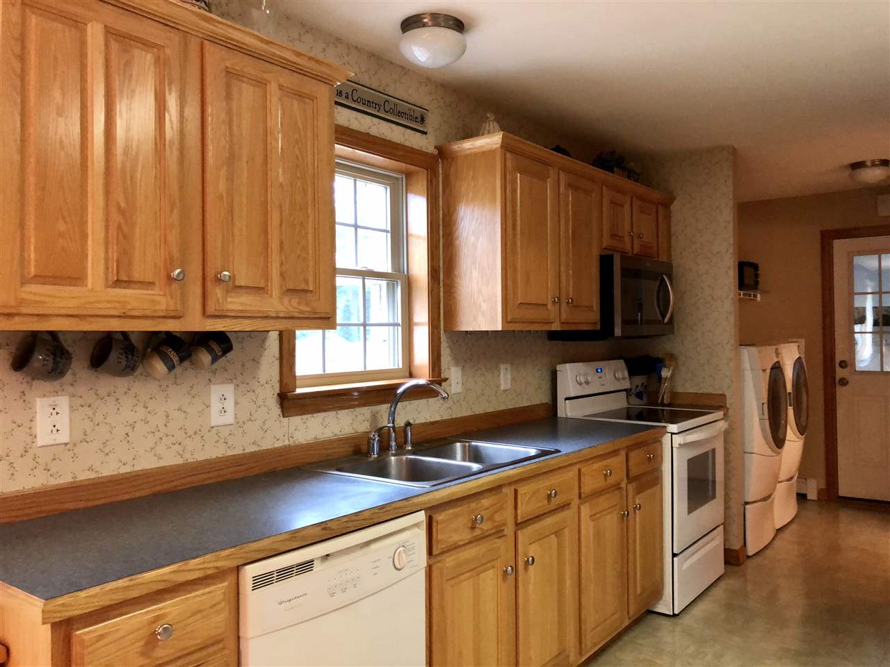 968 Northside Road Stark, NH 03582 - Photo 3 of 35