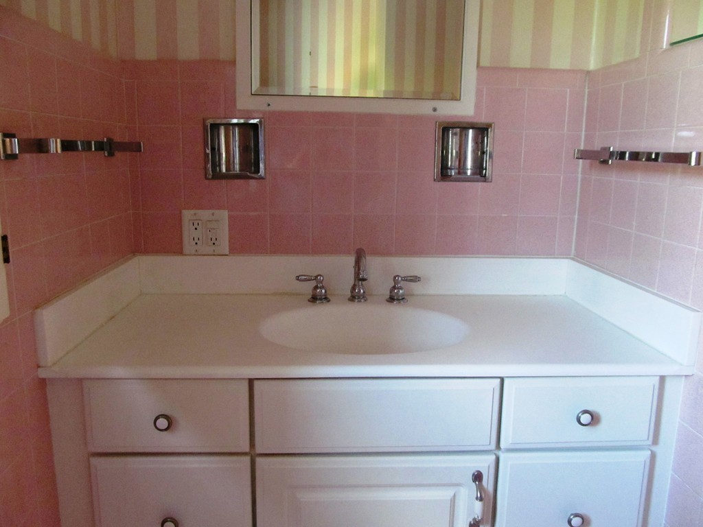 79 Chesterfield Avenue Springfield, MA 01118 - Photo 20 of 24 Gallery Image 20