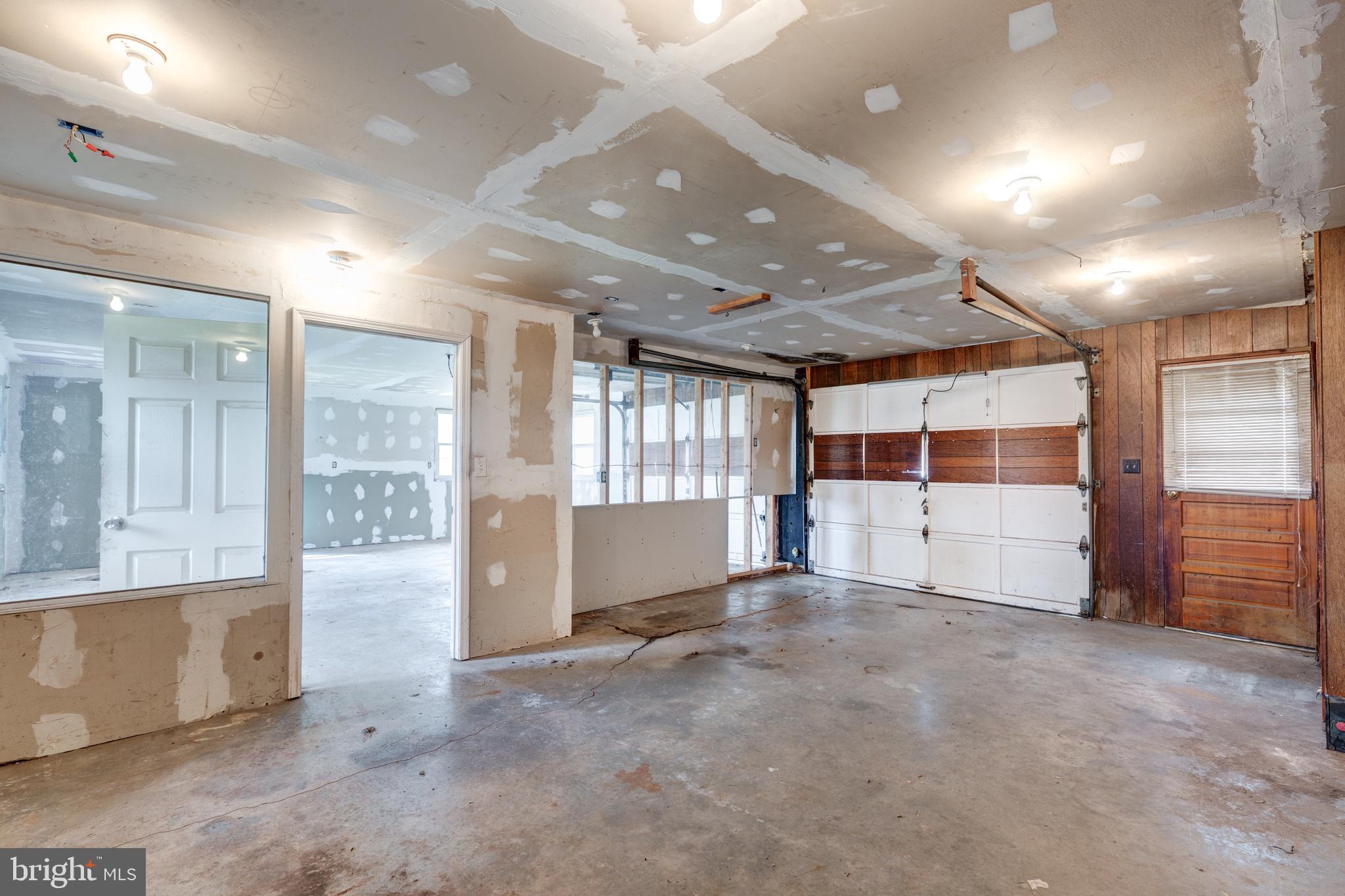 5 Sunset Drive Gettysburg, PA 17325 - Photo 18 of 56 a view of an empty room with a window