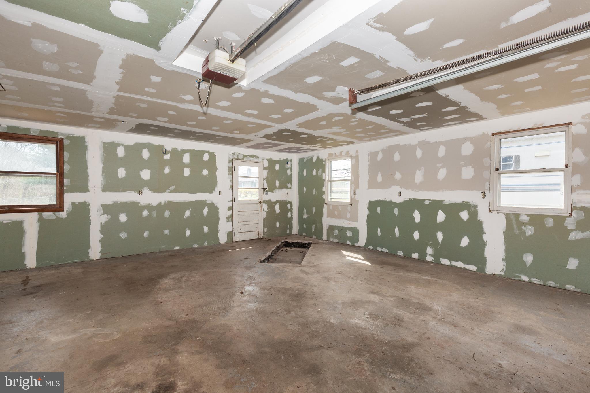 5 Sunset Drive Gettysburg, PA 17325 - Photo 20 of 56 a view of an empty room with windows