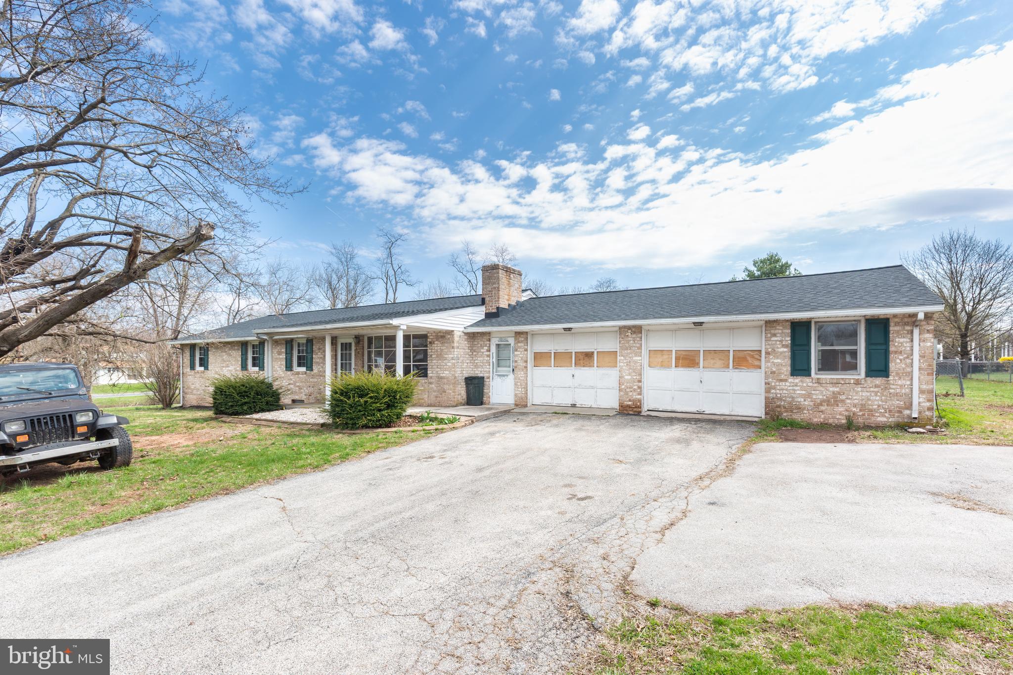 5 Sunset Drive Gettysburg, PA 17325 - Photo 27 of 56 a view of a yard in front of a house