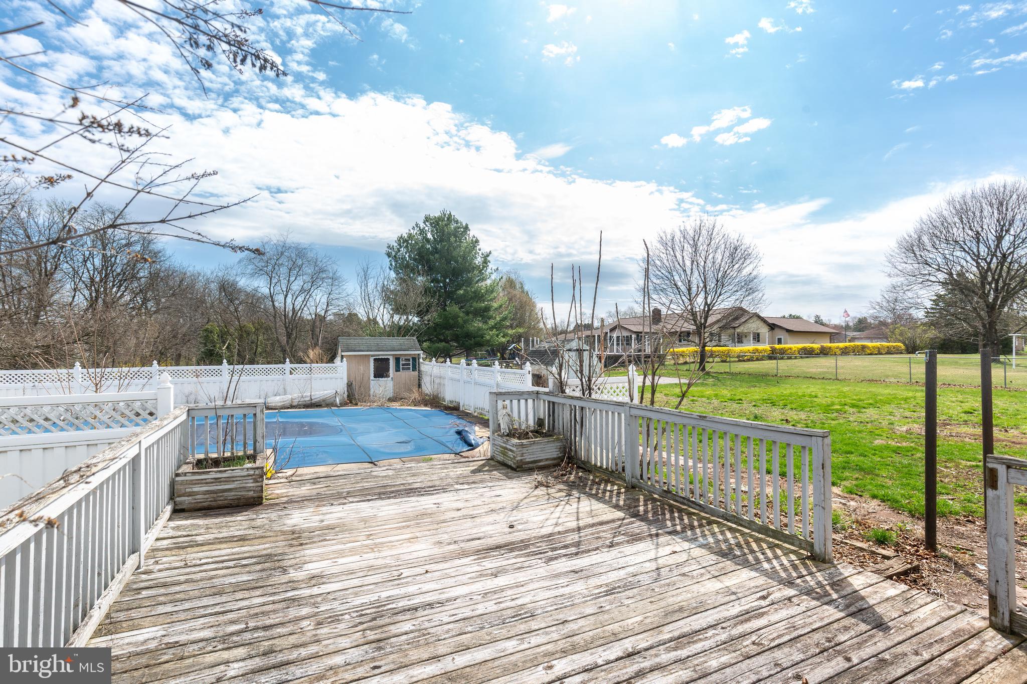 5 Sunset Drive Gettysburg, PA 17325 - Photo 34 of 56 a view of a balcony with wooden floor and fence