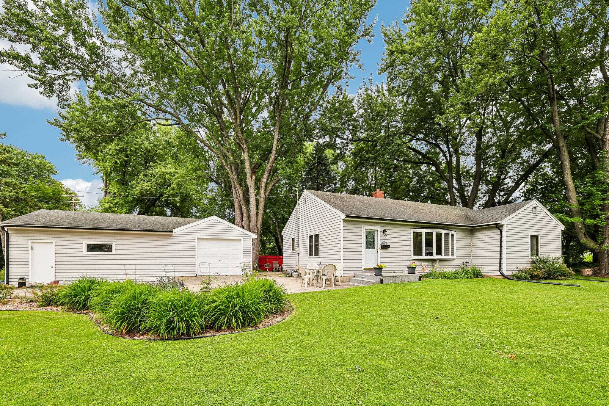213 East Winnequah Road Madison, WI 53716 - Photo 2 of 47
