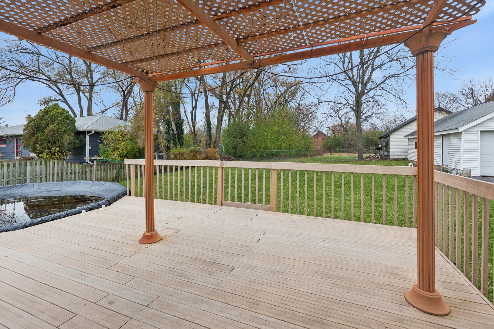 S348 East Street Winfield, IL 60190 - Photo 17 of 23 a view of a small yard