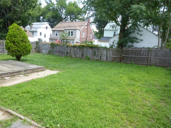 39 Eton Street Springfield, MA 01108 - Photo 17 of 17