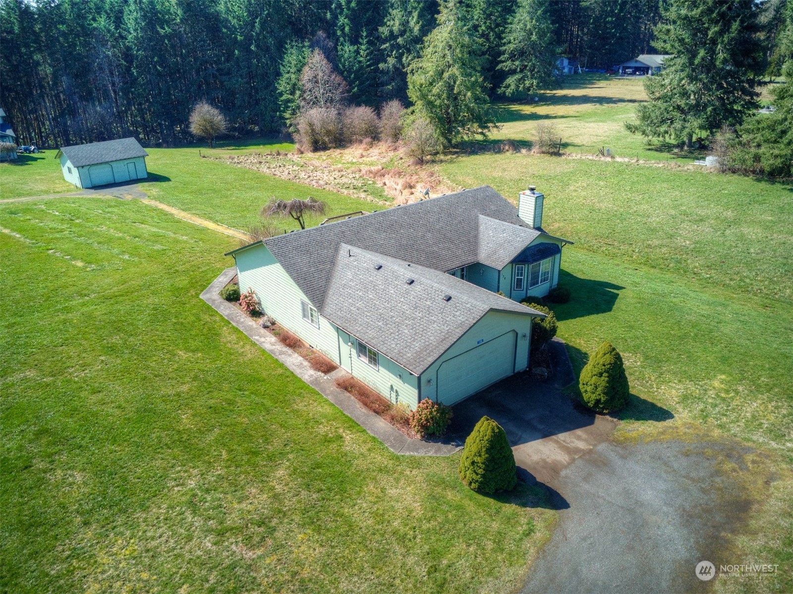 136 Hewitt Road Chehalis, WA 98532 - Photo 3 of 38 a view of a house with a yard