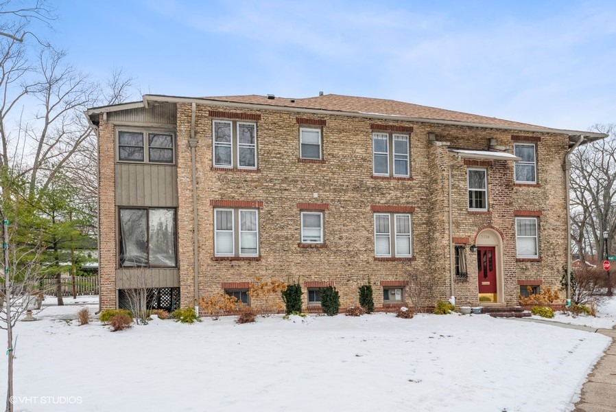 2770 Prairie Avenue, Unit 2 Evanston, IL 60201 - Photo 11 of 13