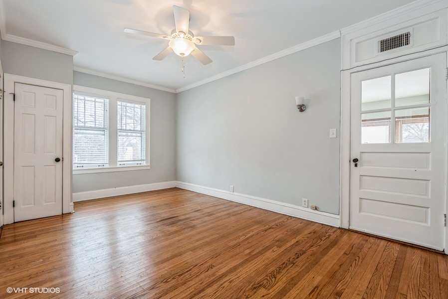 2770 Prairie Avenue, Unit 2 Evanston, IL 60201 - Photo 5 of 13