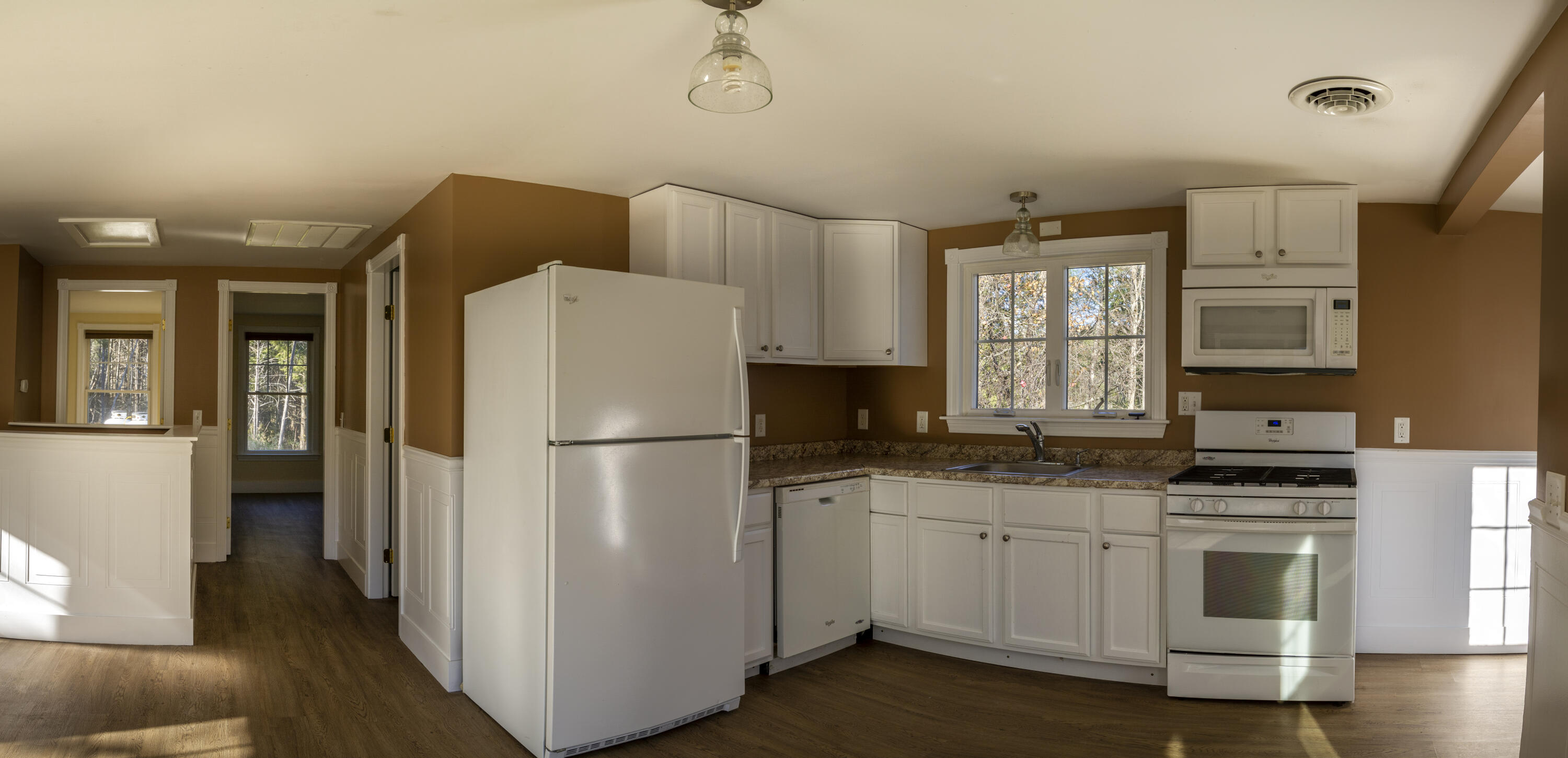 52 Hebron Road South Paris, ME 04281 - Photo 4 of 22 52 Hebron.Kitchen3