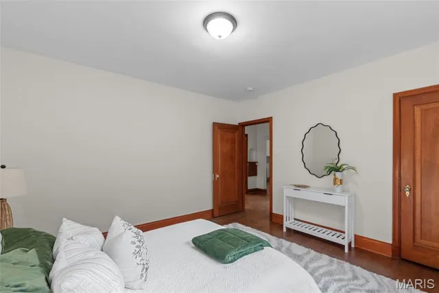 $445,000 | 5410 Tholozan Avenue, St. Louis, MO 63109