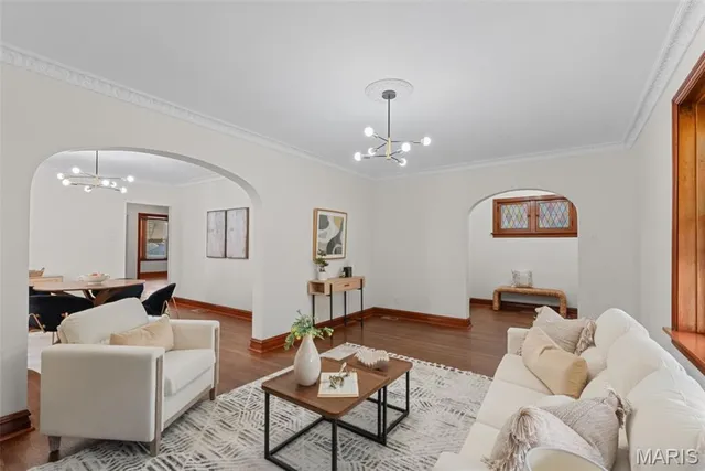 $445,000 | 5410 Tholozan Avenue, St. Louis, MO 63109