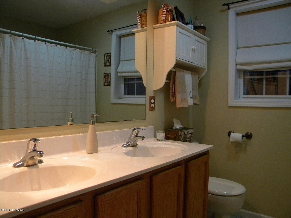 188 Sawmill Road Greentown, PA 18426 - Photo 17 of 29 Gallery Image 17