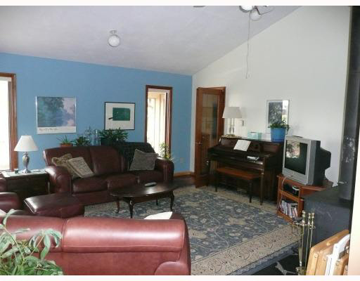 29229 Riley Road North Liberty, IN 46554 - Photo 3 of 12
