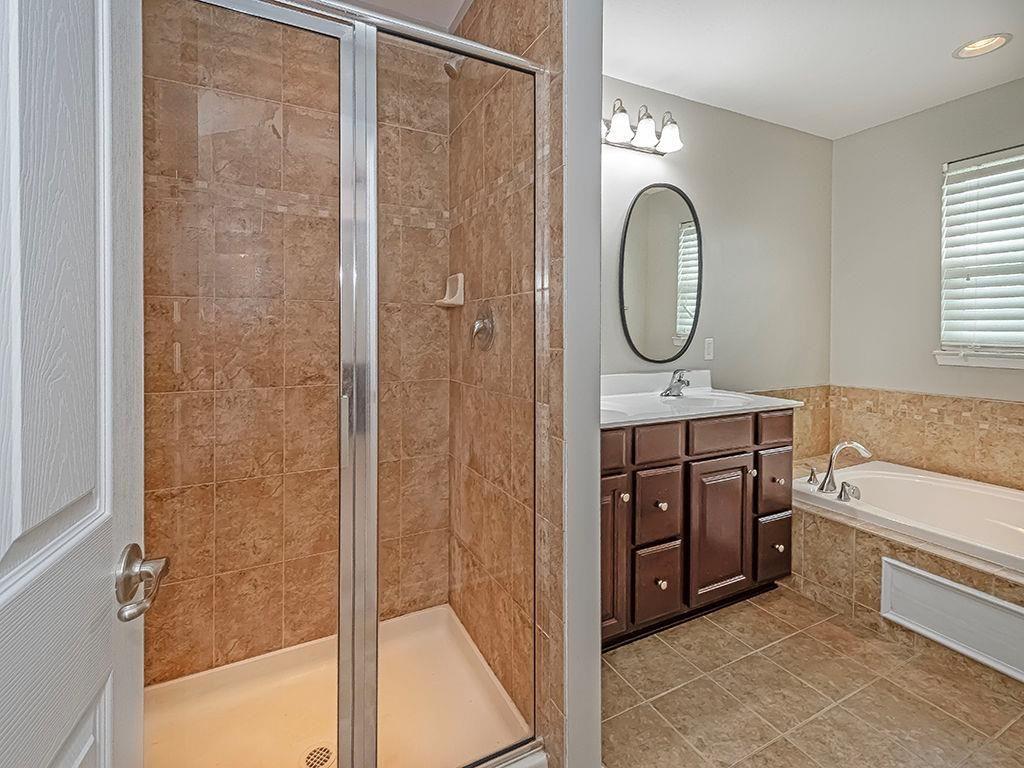 352 Maple Ridge Drive Canonsburg, PA 15317 - Photo 18 of 29 Gallery Image 18