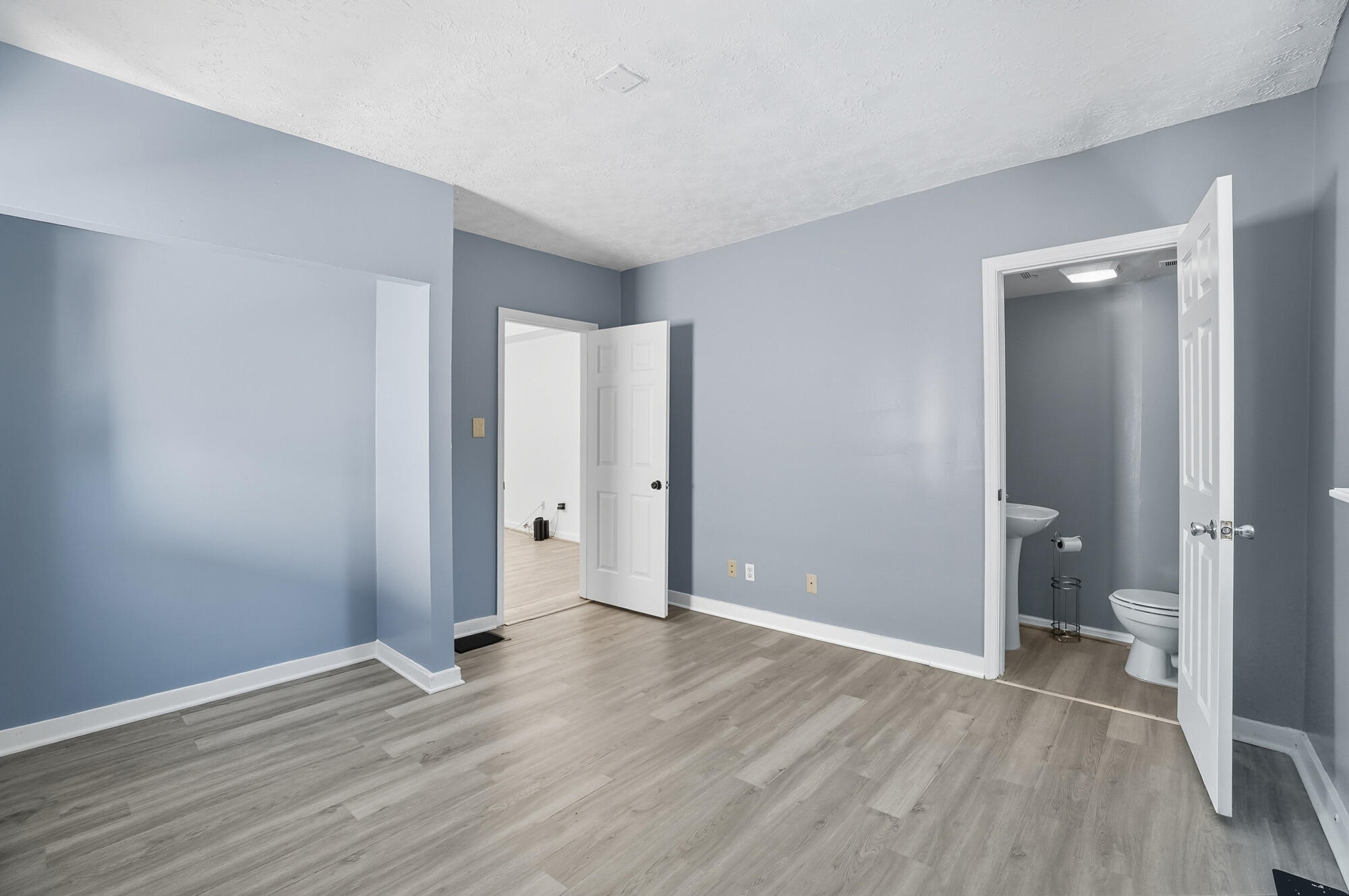319 Altamont Road Covington, KY 41016 - Photo 11 of 30