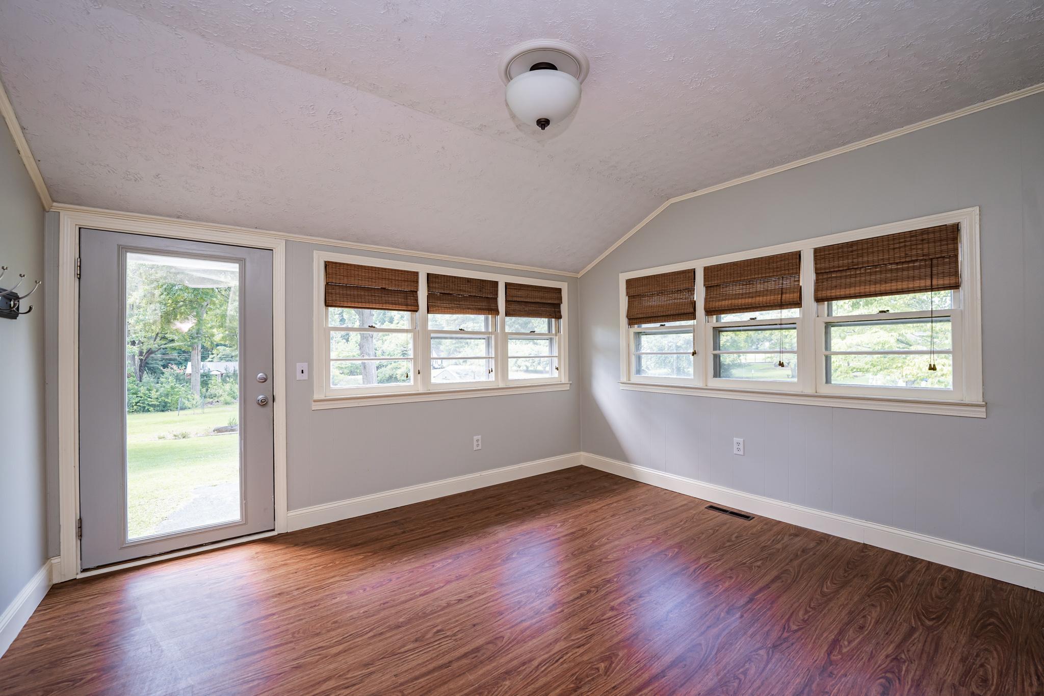 487 State Rd S-42-50 Woodruff, SC 29388 - Photo 14 of 36