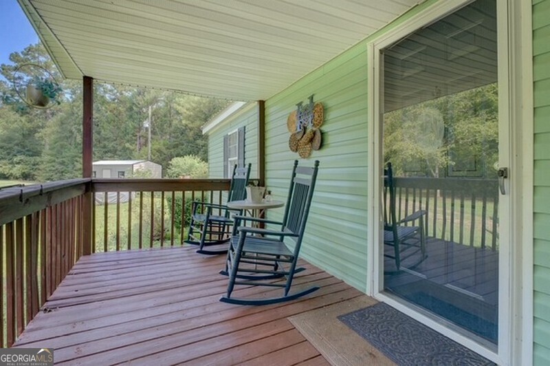 119 Shoals Point Eatonton, GA 31024 - Photo 6 of 57
