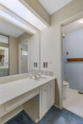 $225,000 | 807 Garonne Drive, Manchester, MO 63021