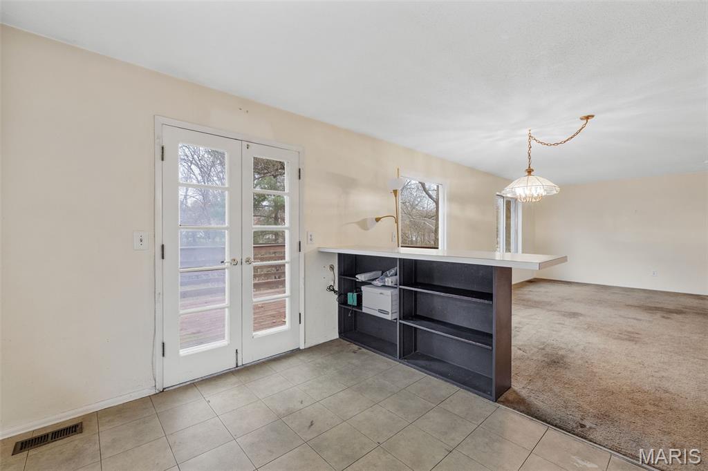 807 Garonne Drive Manchester, MO 63021 - Photo 10 of 29