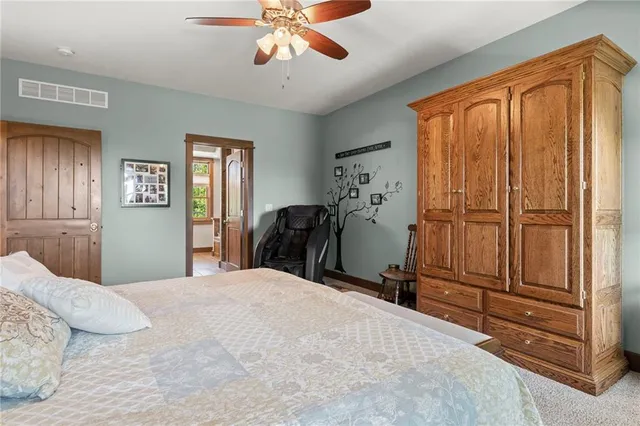 $1,275,000 | 18511 224th Street, Tonganoxie, KS 66086