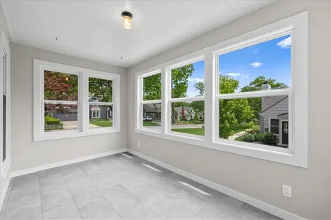 $550,000 | 2813 West 51st Street, Westwood, KS 66205