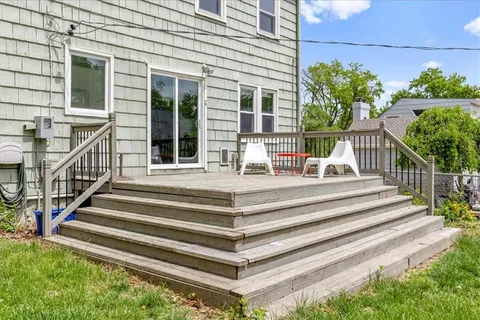 $550,000 | 2813 West 51st Street, Westwood, KS 66205