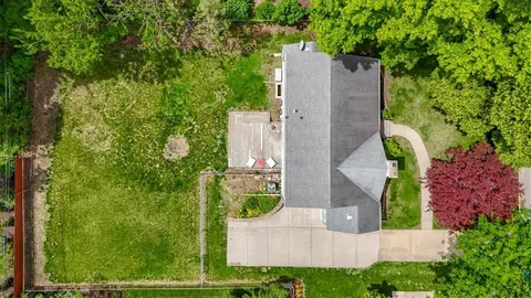 $550,000 | 2813 West 51st Street, Westwood, KS 66205