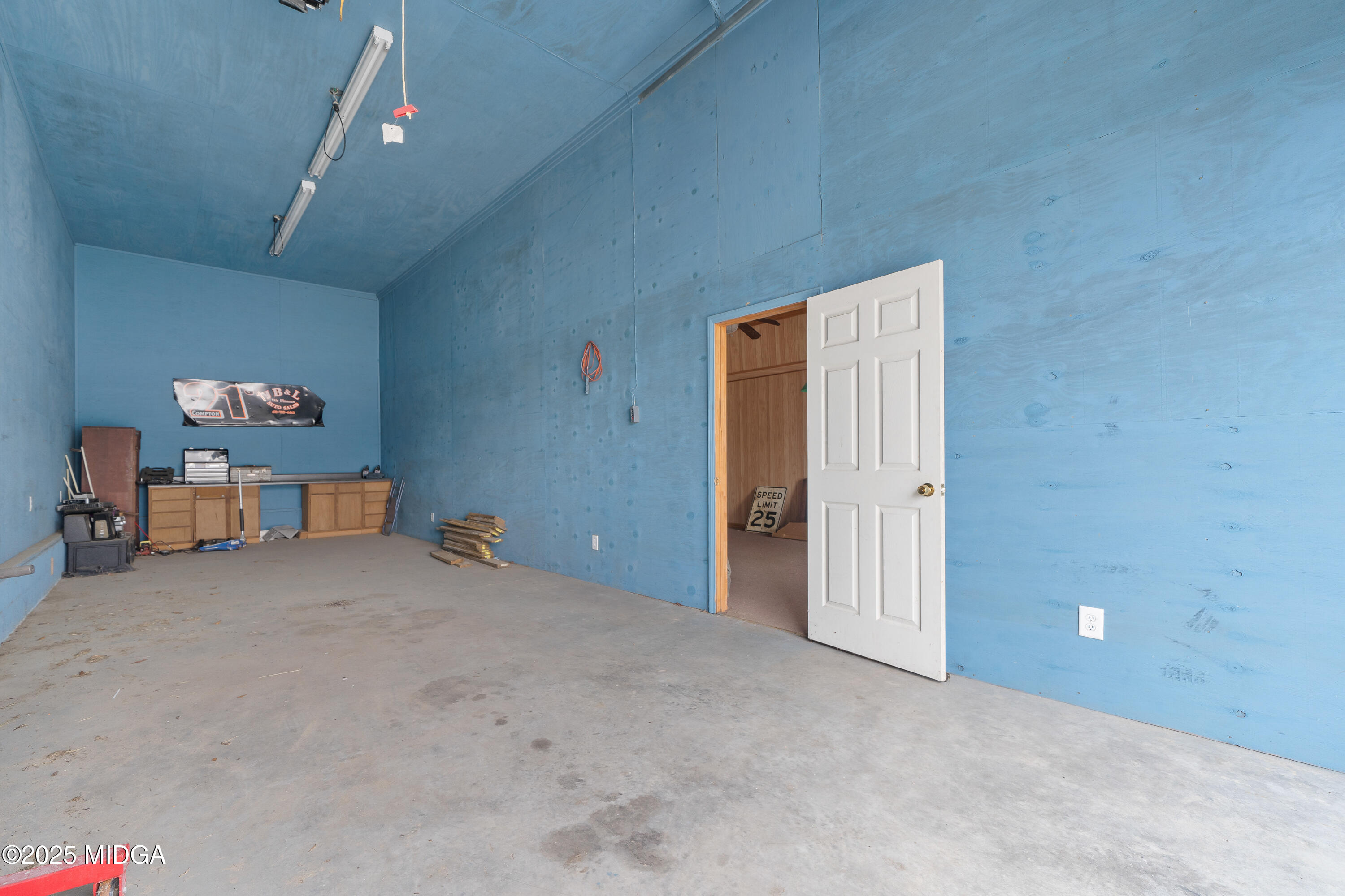 705 Chapman Road Macon, GA 31211 - Photo 31 of 32 705 Chapman Rd-08854