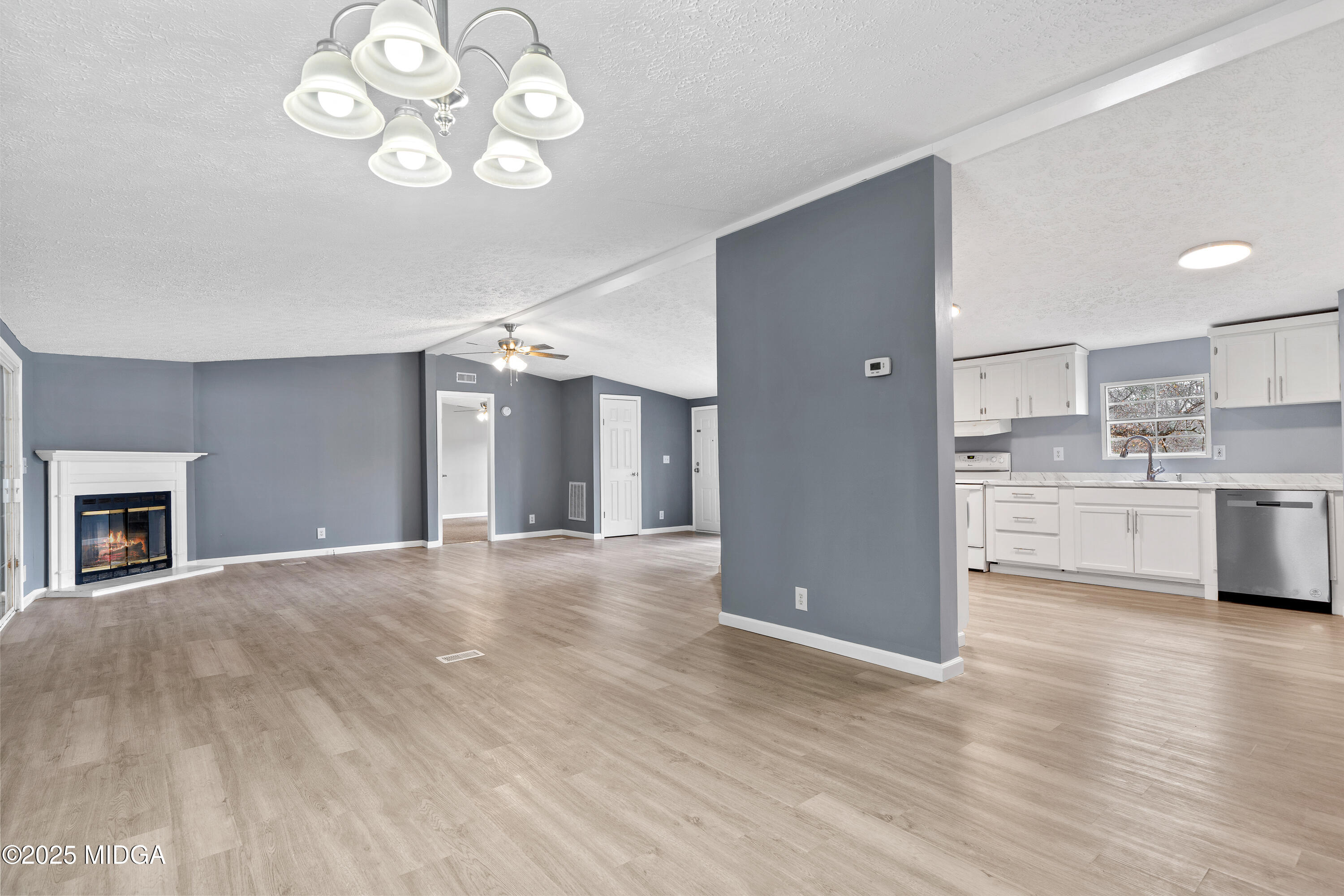 705 Chapman Road Macon, GA 31211 - Photo 7 of 32 705 Chapman Rd-08770