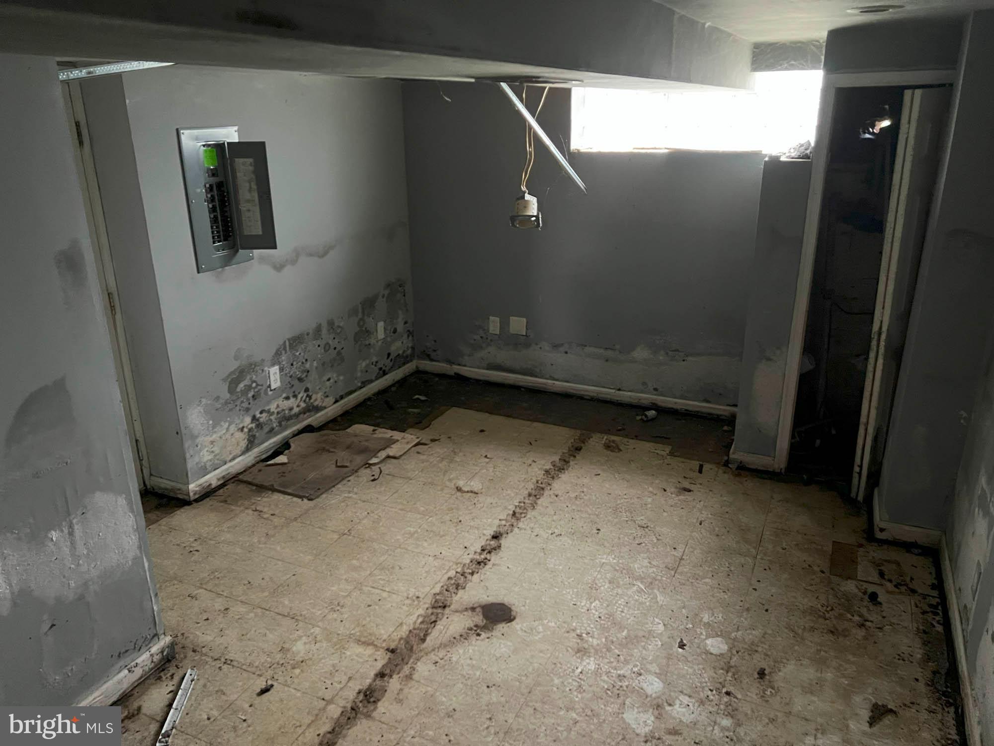 4761 Bonnie Brae Road Pikesville, MD 21208 - Photo 11 of 15 a view of basement