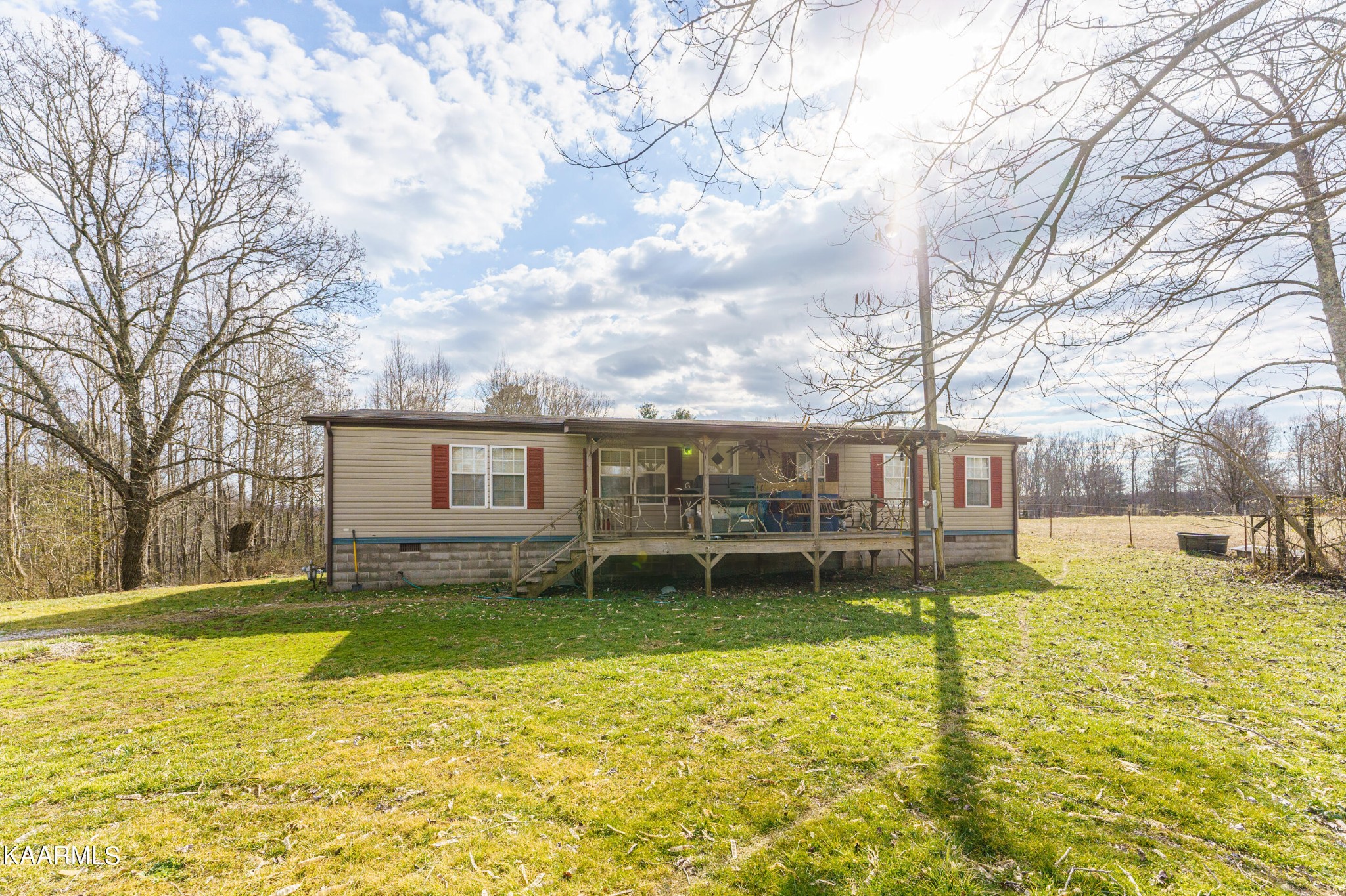 3277 Phillips Flats Road Oneida, TN 37841 - Photo 1 of 20 Gallery Image 1